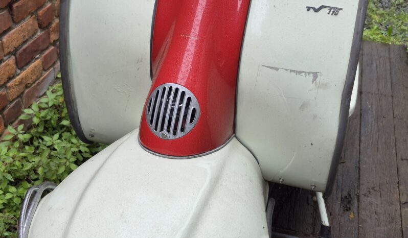 
								Lambretta TV 175 series 2 full									