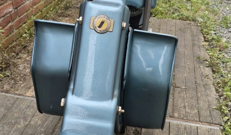 
								Lambretta 125 B full									