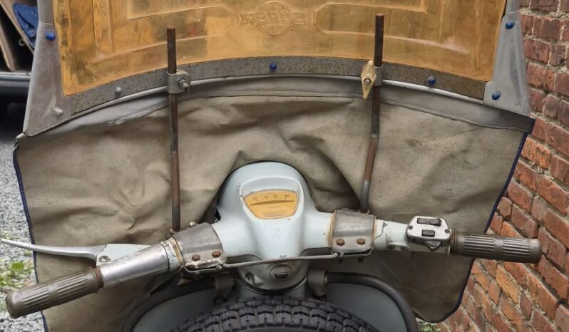 
								Lambretta LI 125 series 3 full									