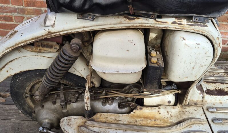 
								Lambretta Li 150 series 2 full									